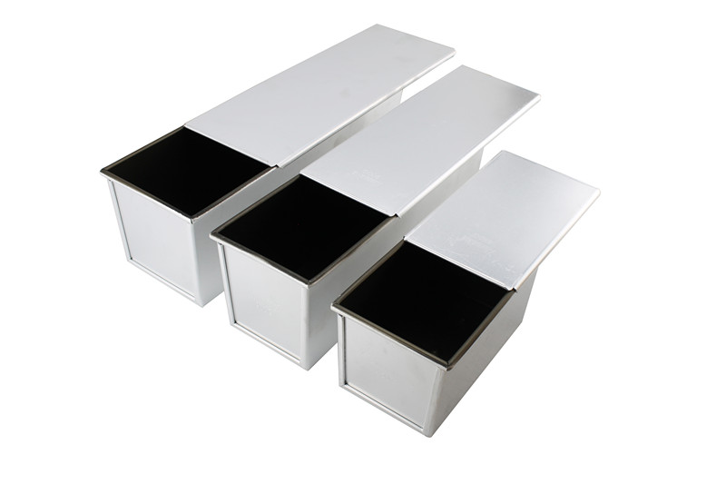 toast tin (4)